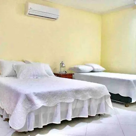 Beach Front Entire Apartamento *